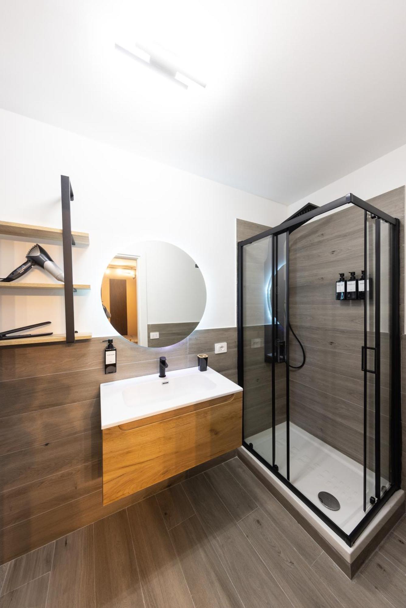רומא Urban Chic Luxury Suite Apartments מראה חיצוני תמונה