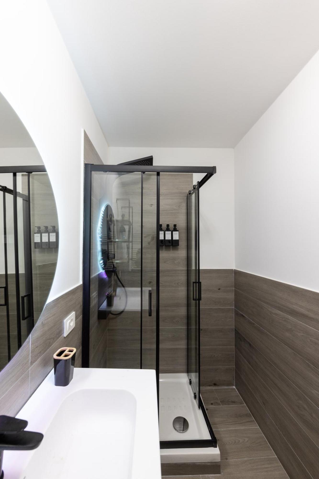 רומא Urban Chic Luxury Suite Apartments מראה חיצוני תמונה