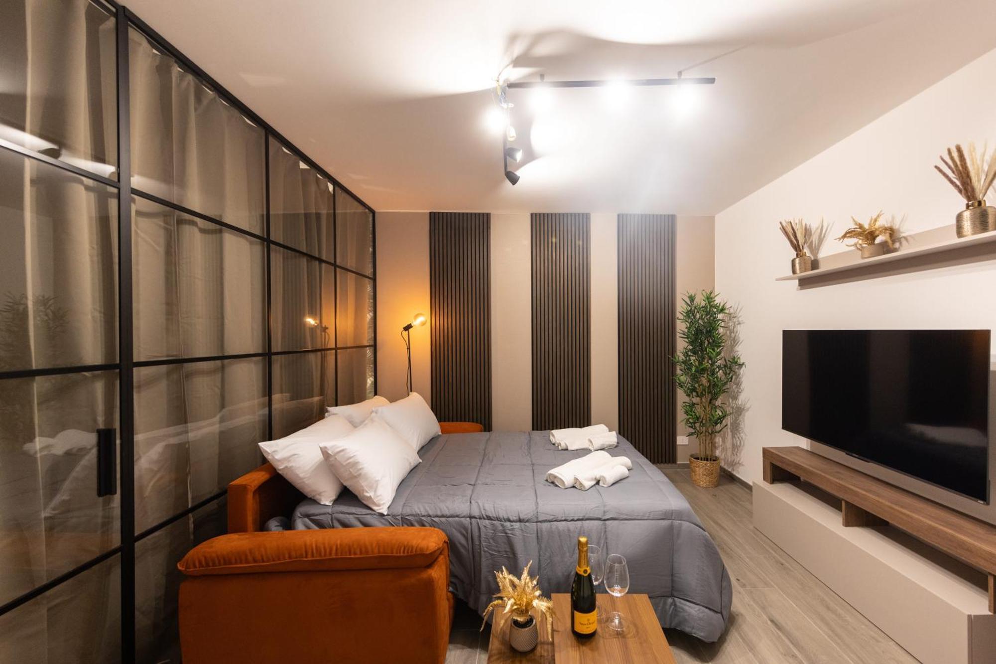 רומא Urban Chic Luxury Suite Apartments מראה חיצוני תמונה