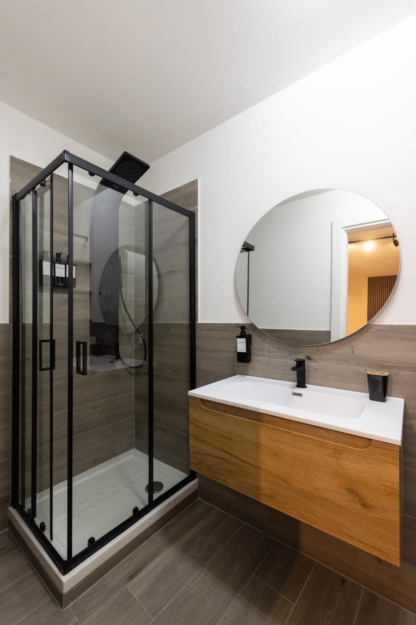 רומא Urban Chic Luxury Suite Apartments מראה חיצוני תמונה